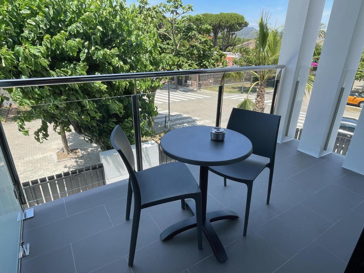 Hotel C31 Castelldefels Exteriör bild