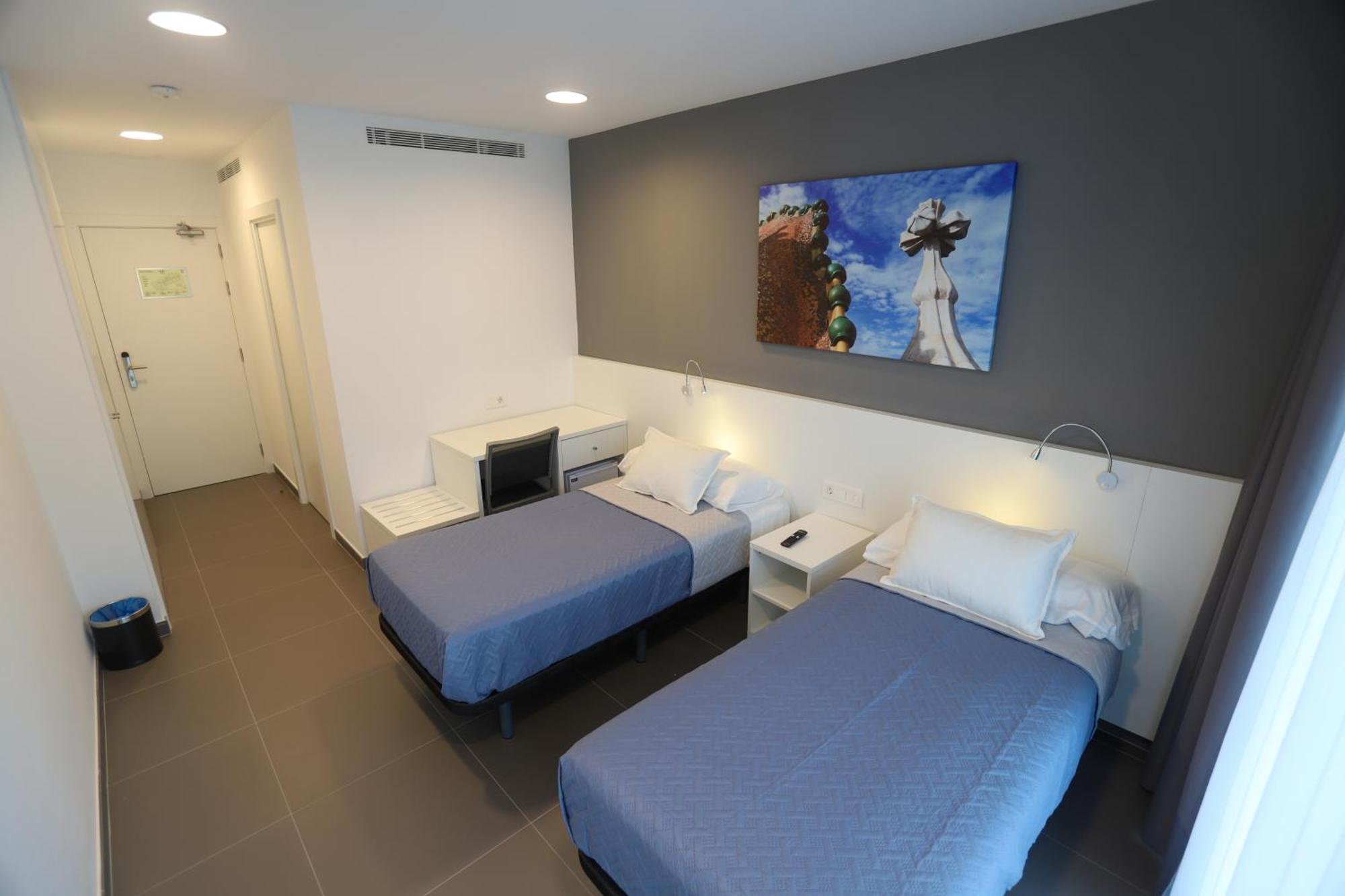 Hotel C31 Castelldefels Exteriör bild