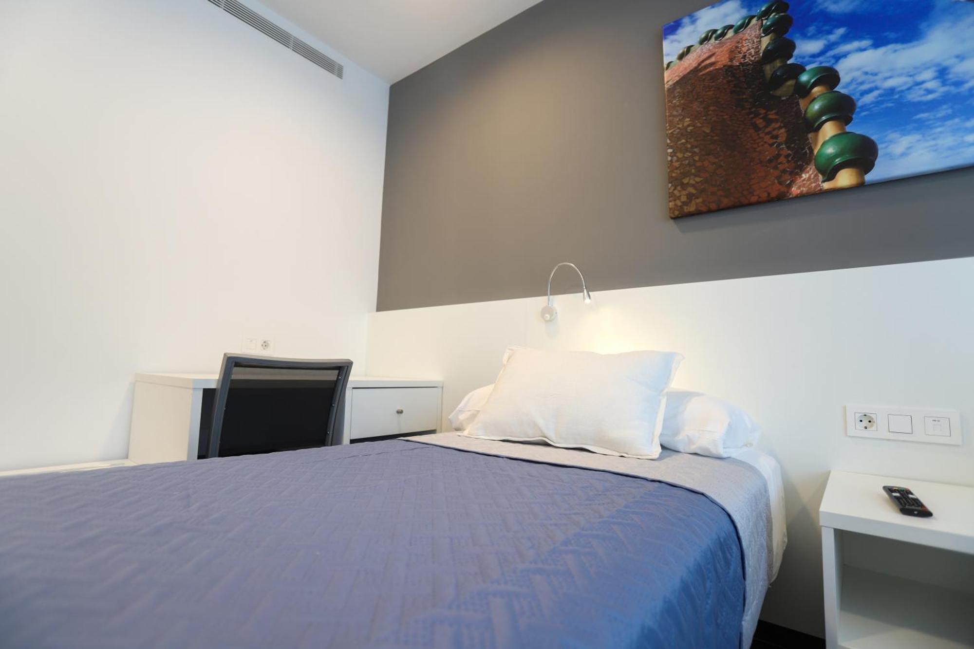 Hotel C31 Castelldefels Exteriör bild